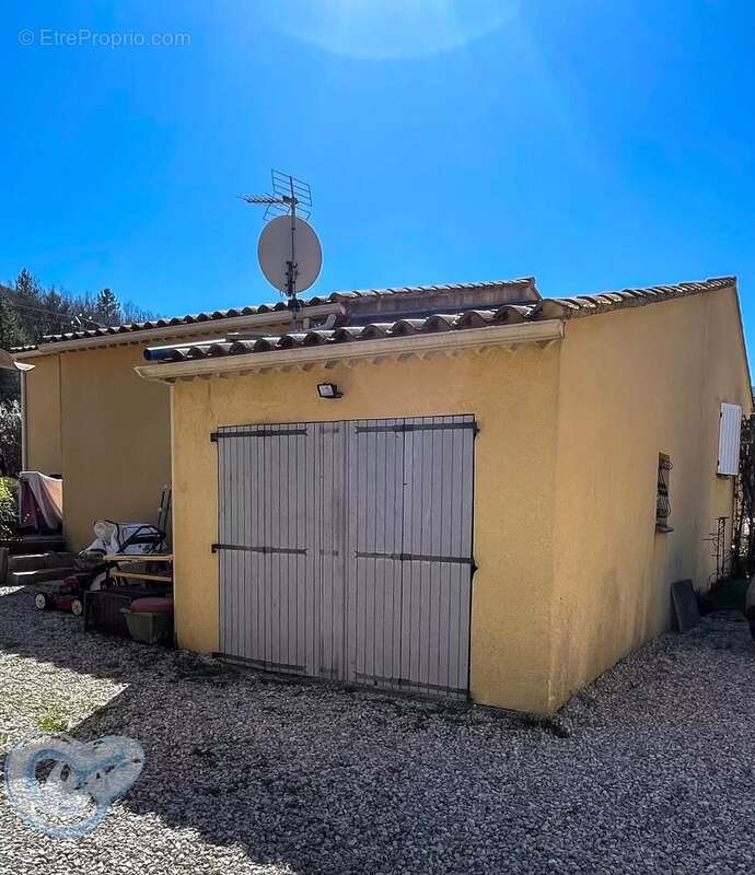 Maison à MONTBRUN-LES-BAINS