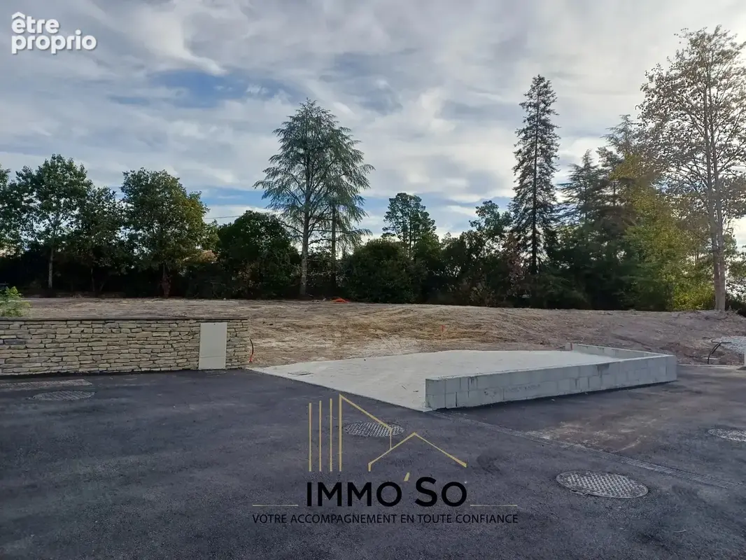 Photo Terrain à La Brede au prix de 220 000€