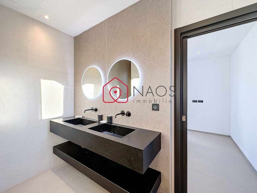 Maison à CAVALAIRE-SUR-MER