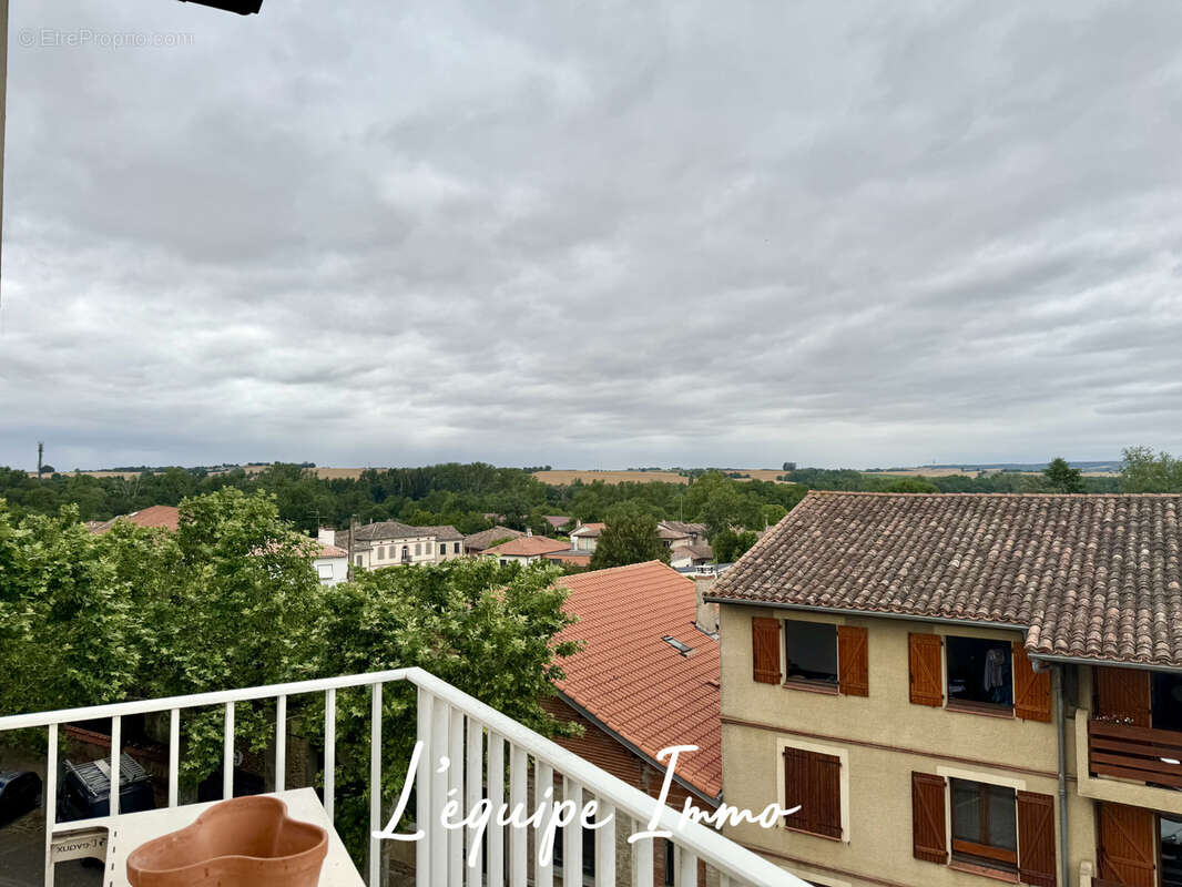 Appartement à L'ISLE-JOURDAIN