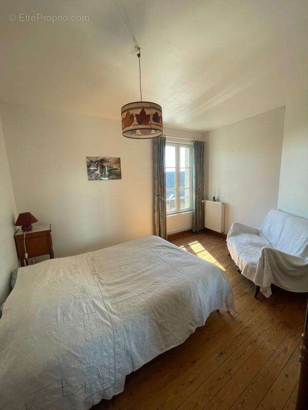 Maison à MOULINS-LA-MARCHE