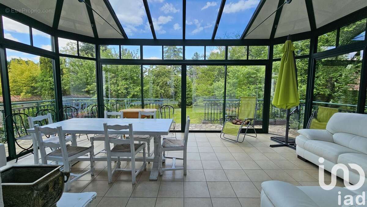 Photo 2 - Maison à BRUNOY