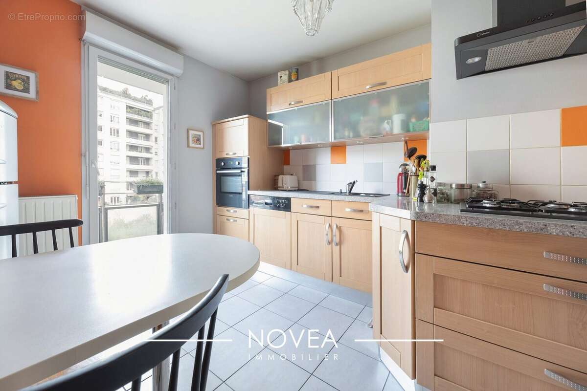 Appartement à VILLEURBANNE