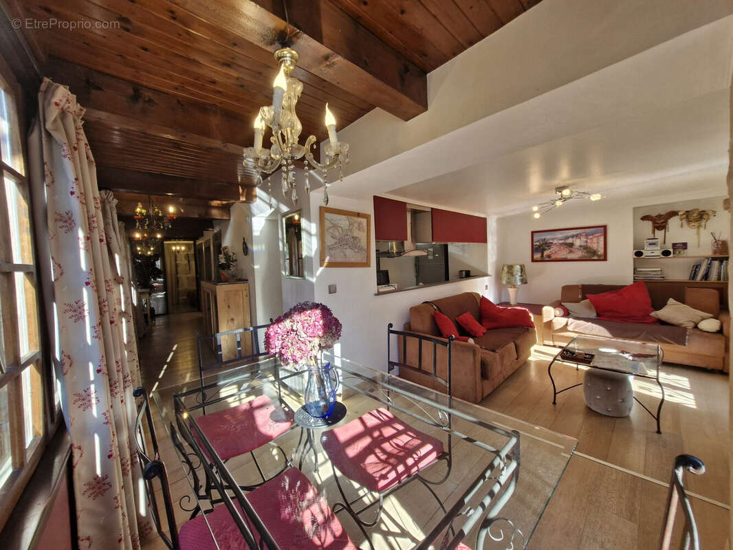Appartement 64 m² à Annecy  - photo 5