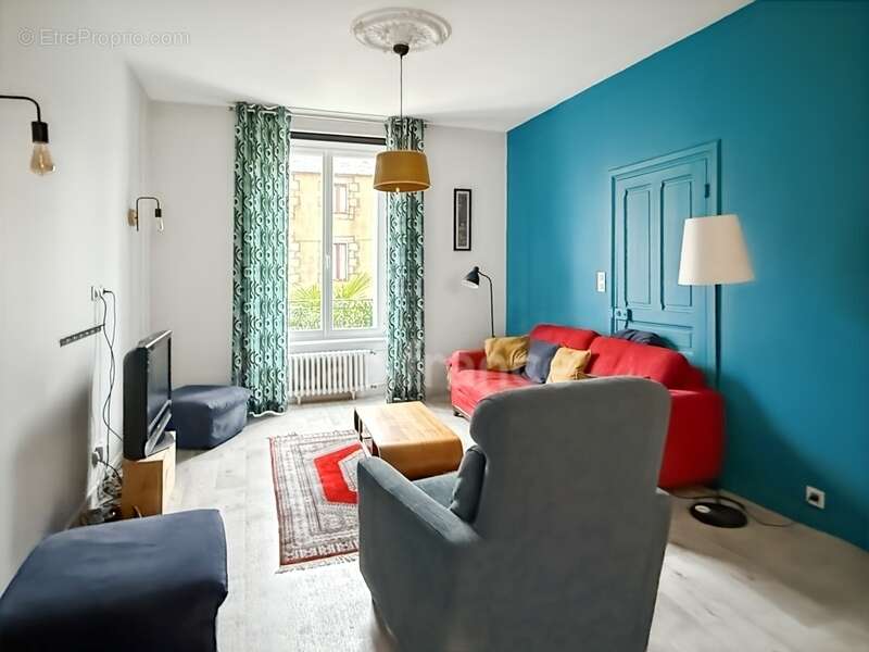 Maison à LE RELECQ-KERHUON