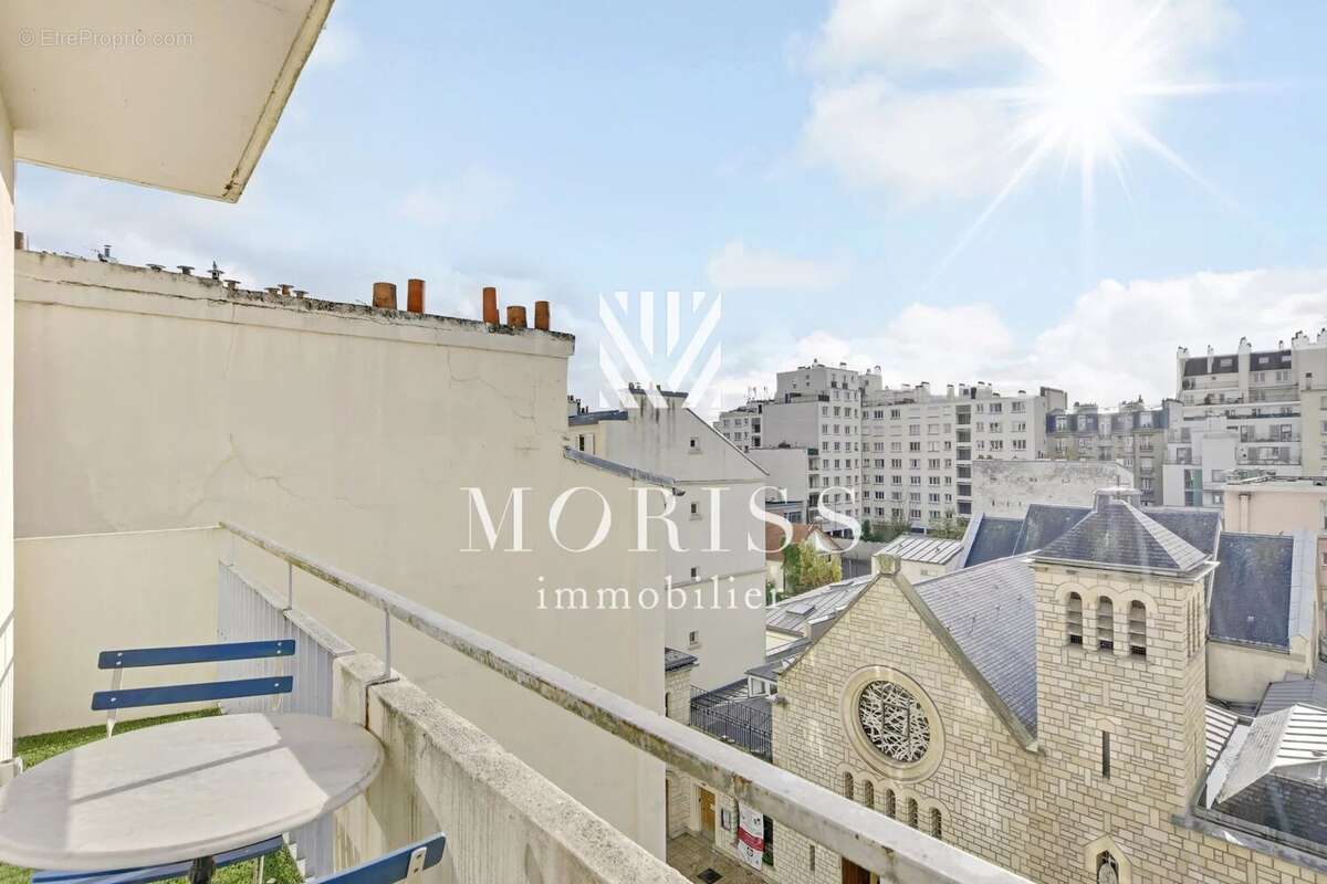 Appartement à PARIS-15E