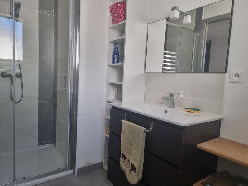 Maison à LE PERRIER