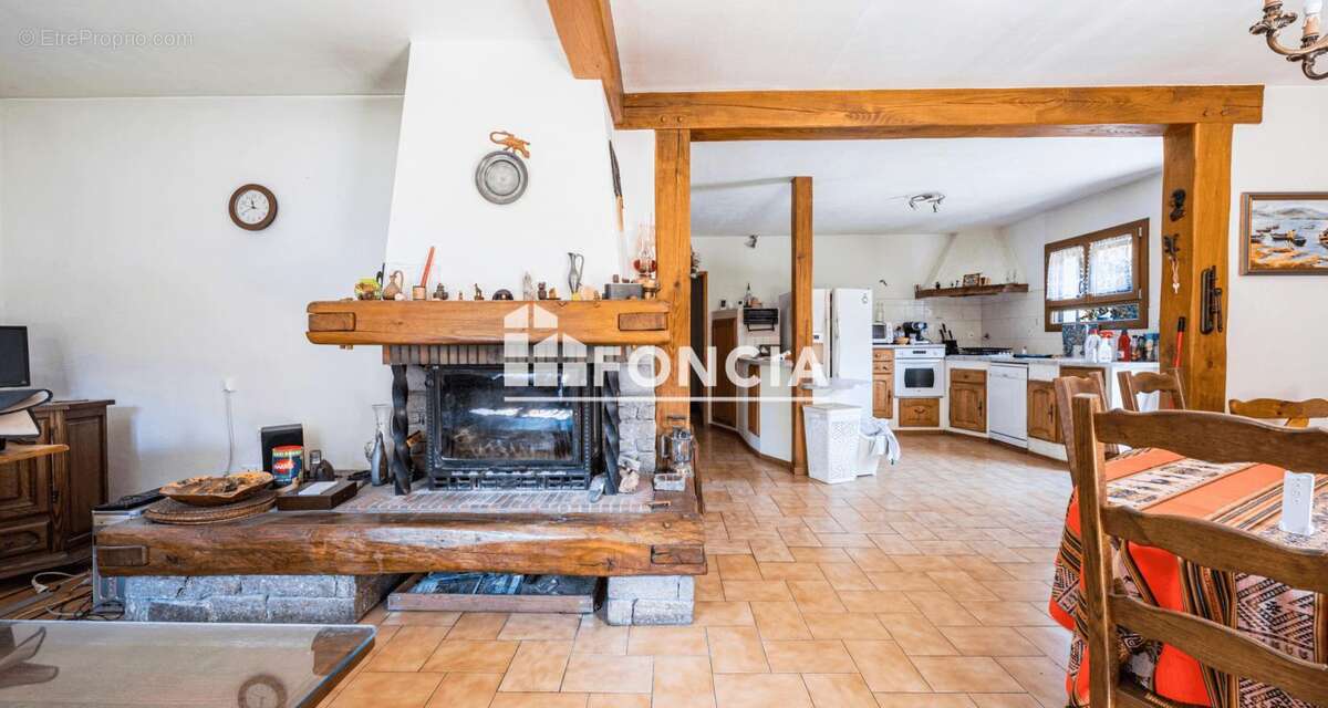 Maison à FAVERGES