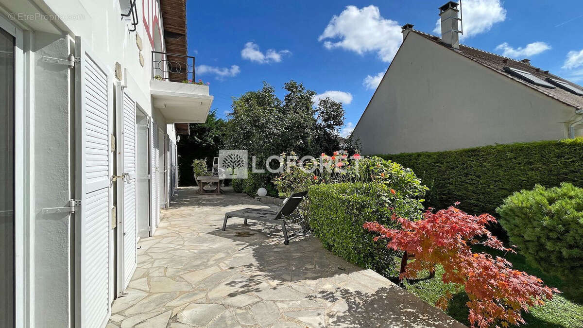 Maison à ORMESSON-SUR-MARNE