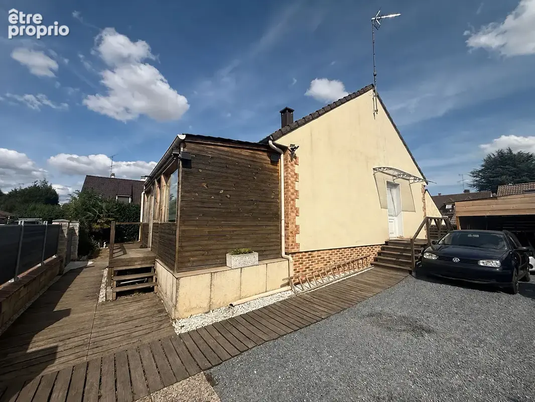 Maison à BORNEL