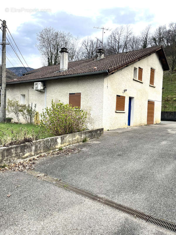 Maison à VIF
