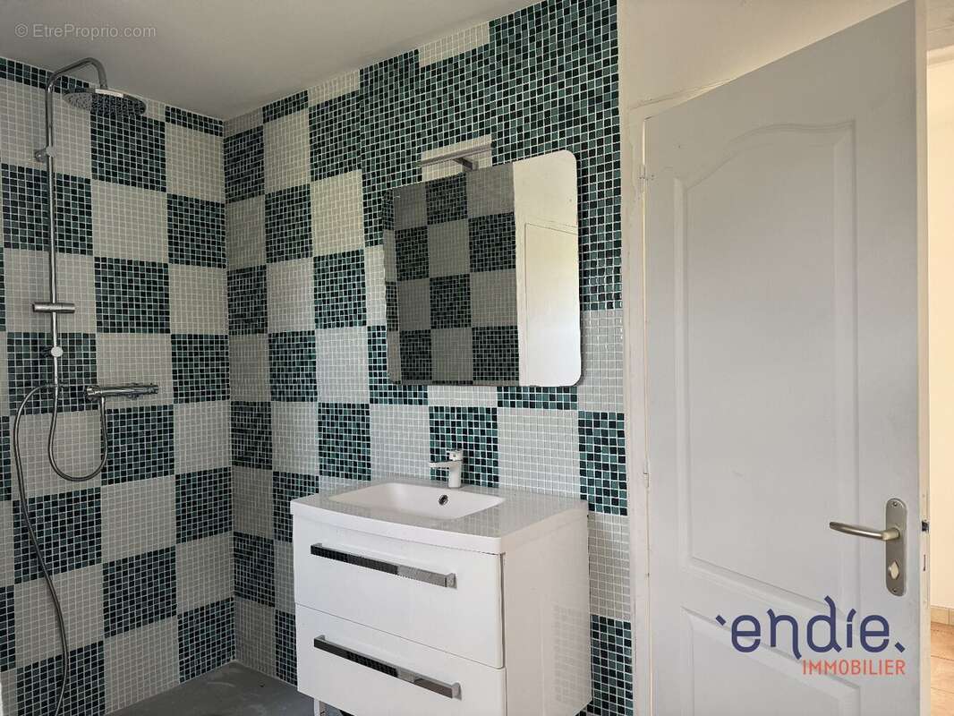 Maison à CHANTENAY-SAINT-IMBERT