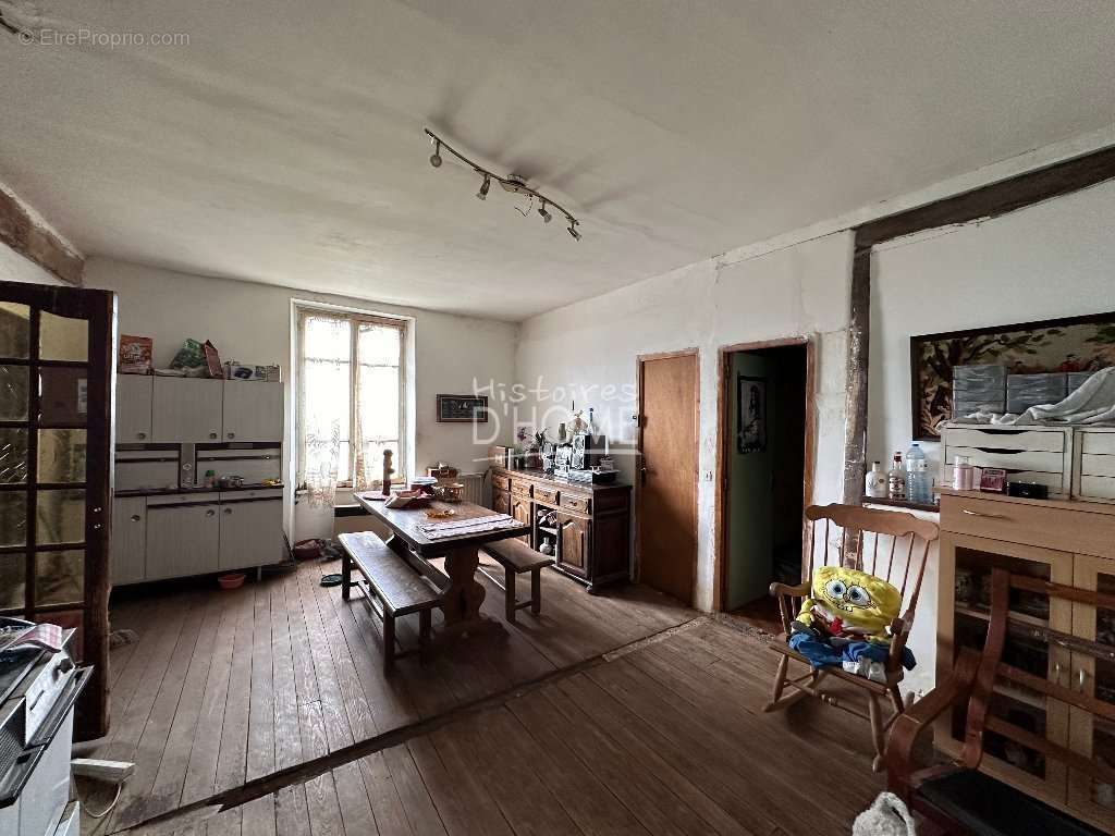 Maison à LA FERTE-GAUCHER