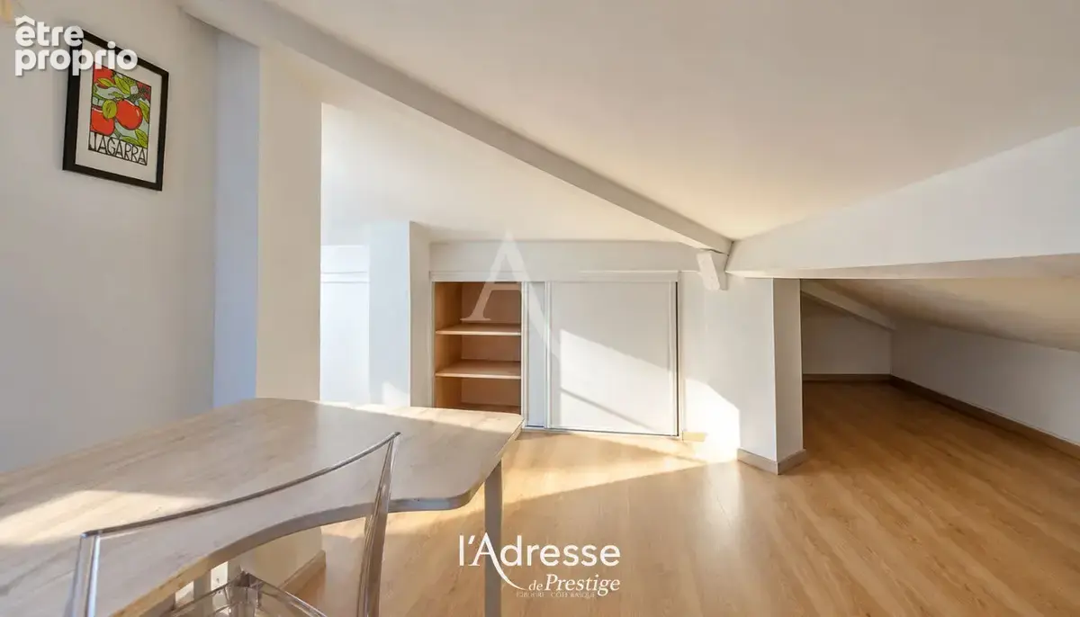 T2 bis en duplex, calme, lumière et vues - photo 12