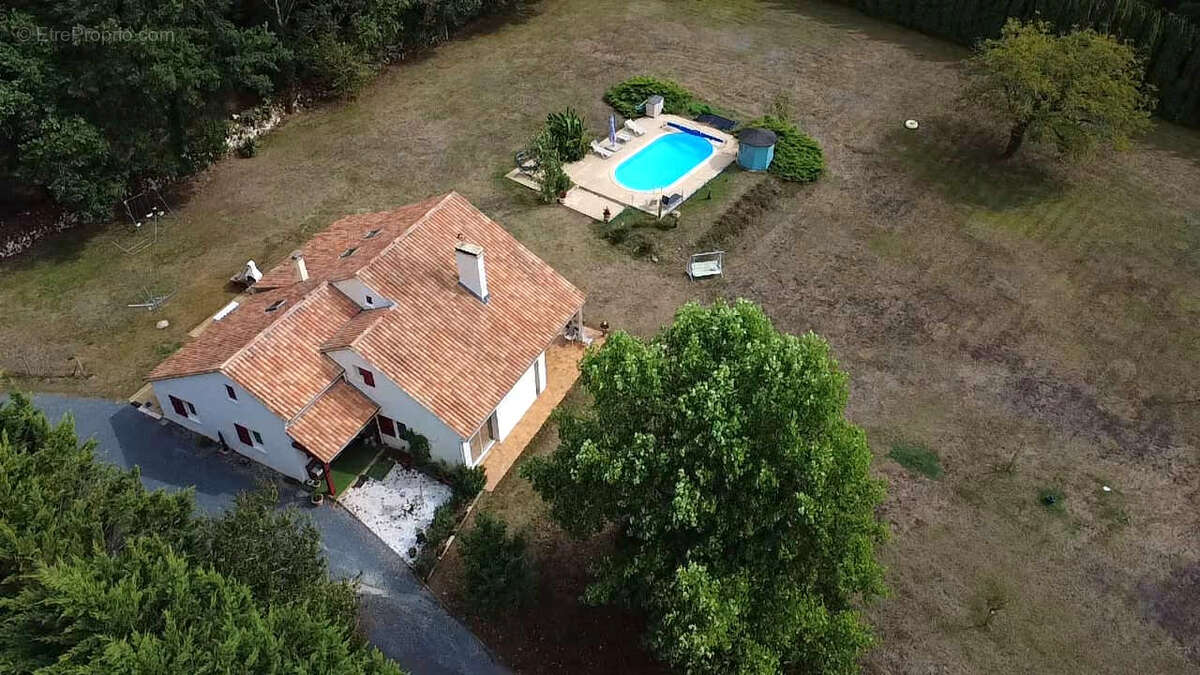 Maison à TOURTOIRAC