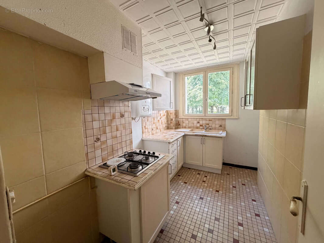 TOULOUSE RANGUEUL - T3 DE 58,83m2 avec loggia et cave - photo 3
