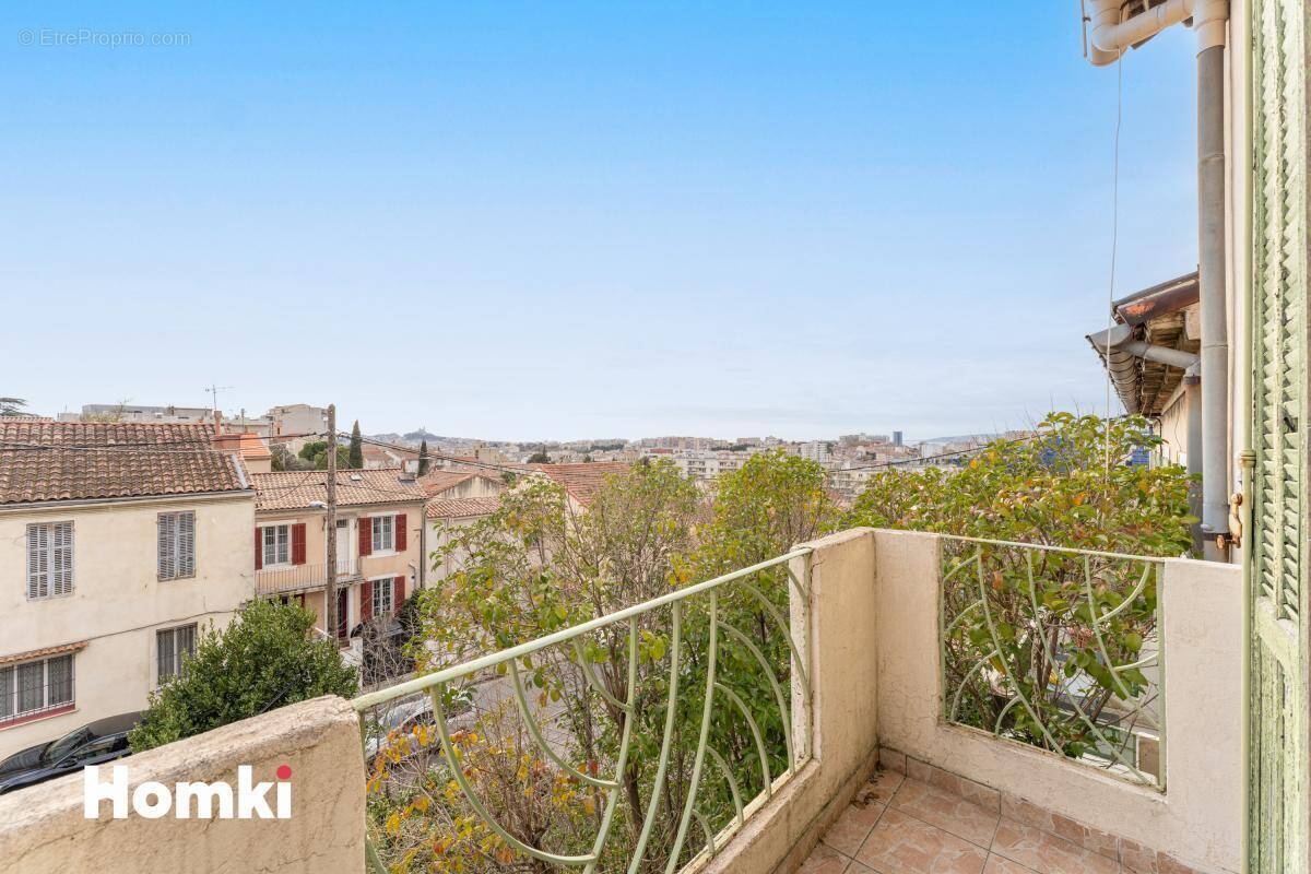 Appartement à MARSEILLE-12E