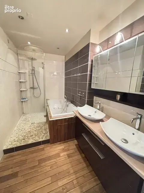 Appartement 5 pièces 88 m² à vendre à Fontenay-Le-Fleury (78330) - photo 4