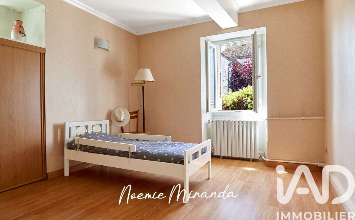 Photo 8 - Maison à JOUY-LE-MOUTIER