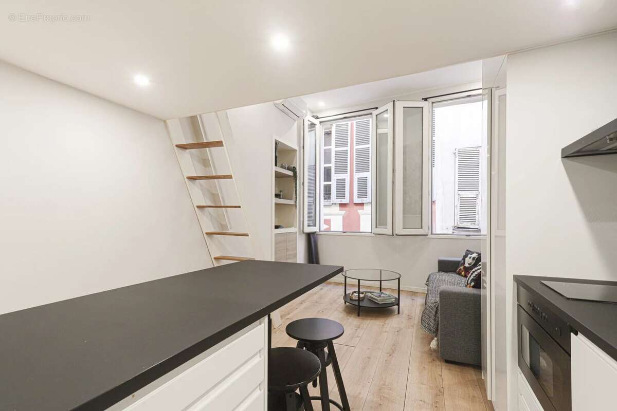Appartement à NICE