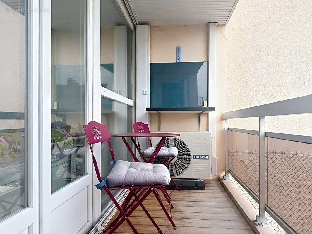 Appartement 77 m² à Clermont-Ferrand  - photo 3