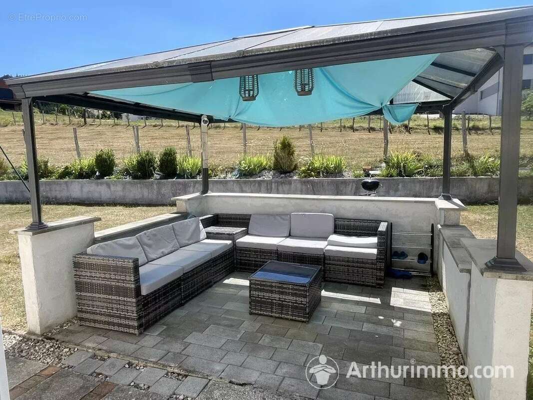 Vente Maison (25520) 399 000ï¿œ - photo 4
