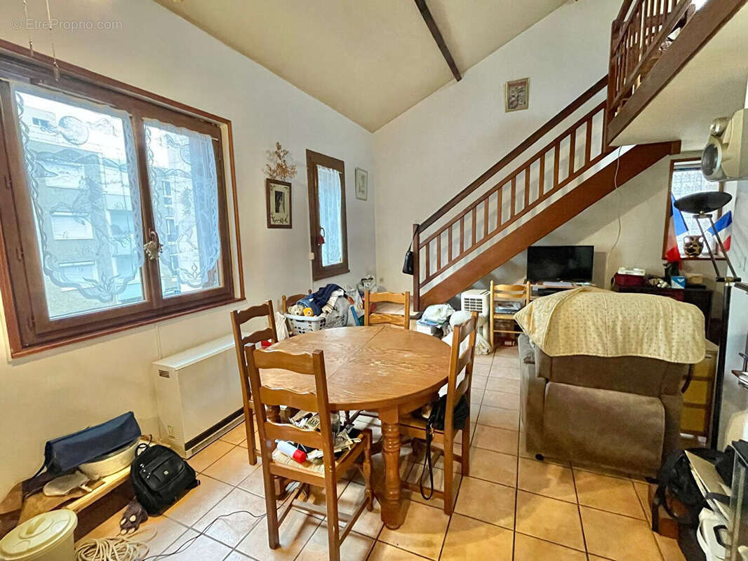 Appartement à BOURGOIN-JALLIEU