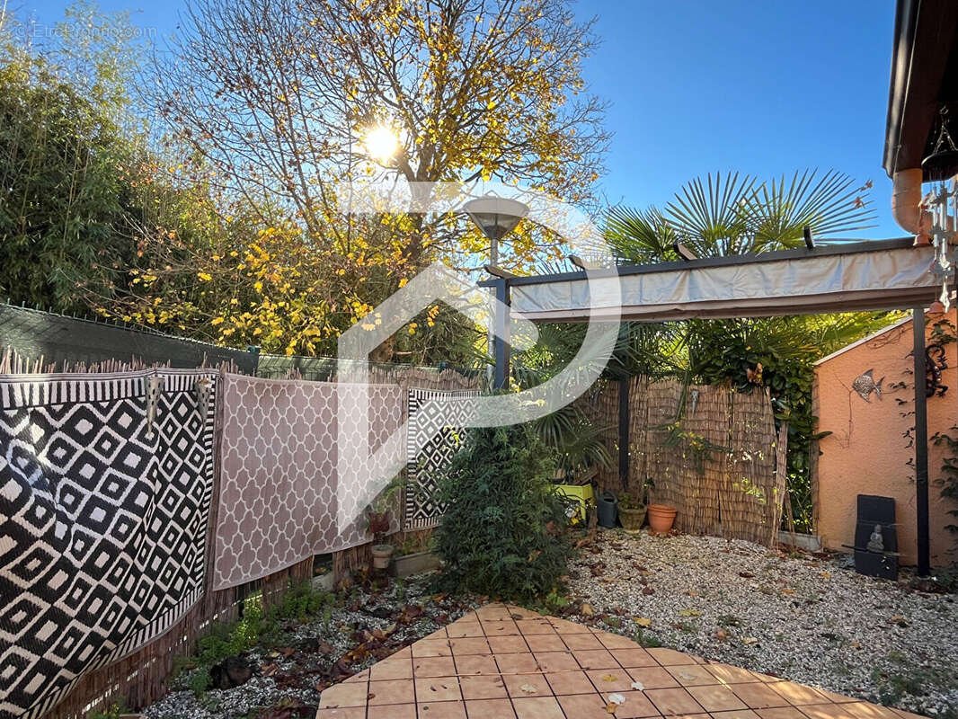 Appartement à BILLERE