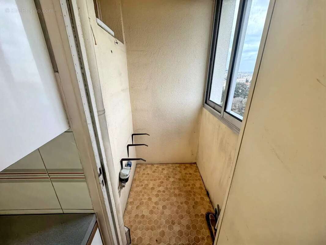 Appartement à MARSEILLE-9E