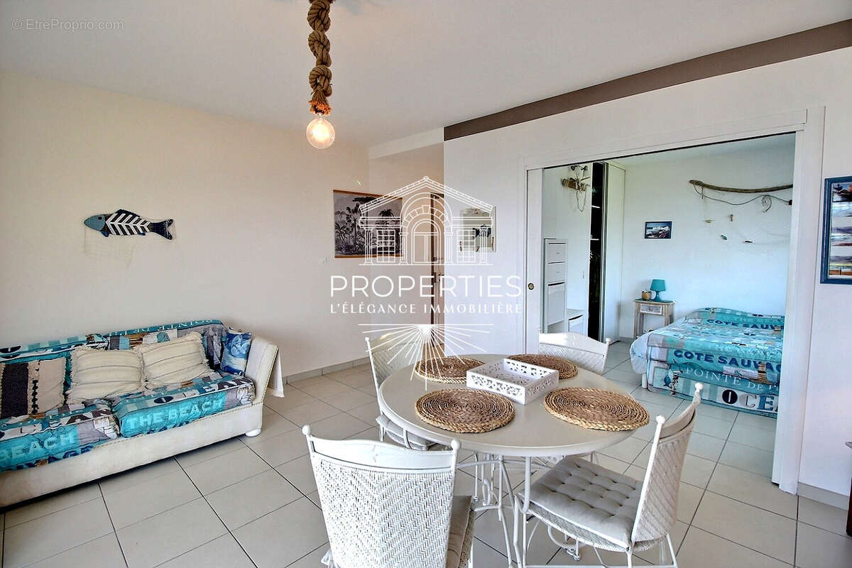 Appartement à LE LAVANDOU