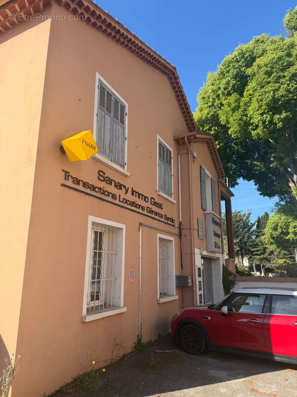 Commerce à SANARY-SUR-MER
