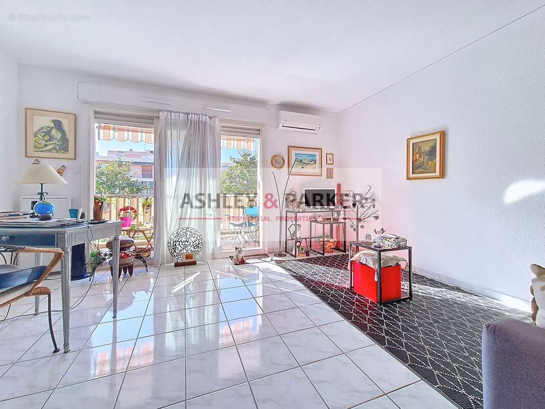 Appartement à CAGNES-SUR-MER