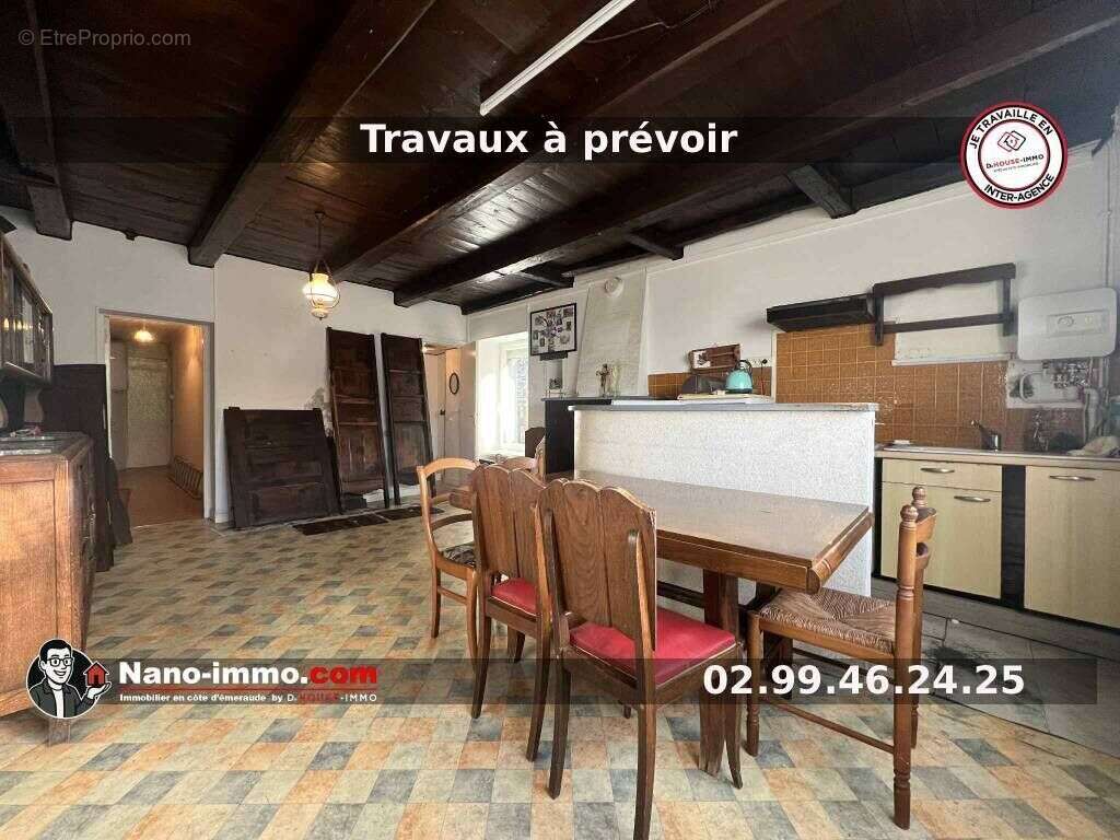 Maison à SAINT-MELOIR-DES-ONDES