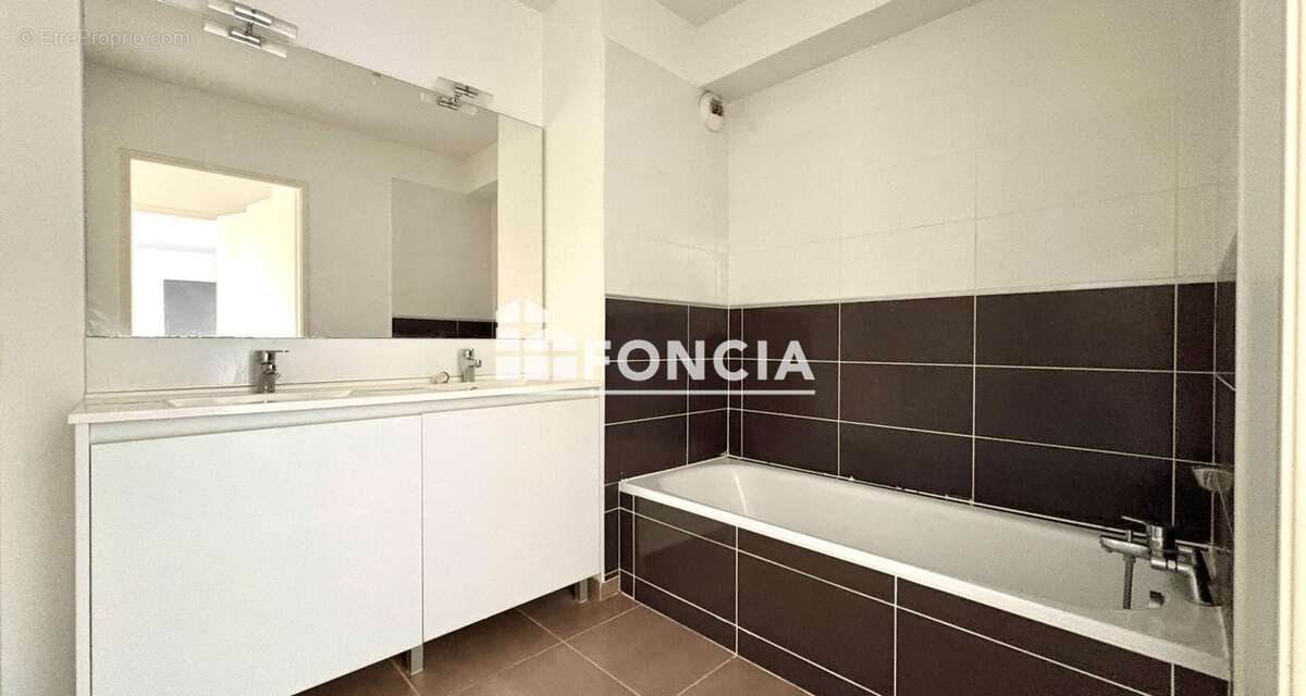 Appartement t3 avec terrasse - 61 m² - dernier étage - métro borderouge - parking inclus - photo 5