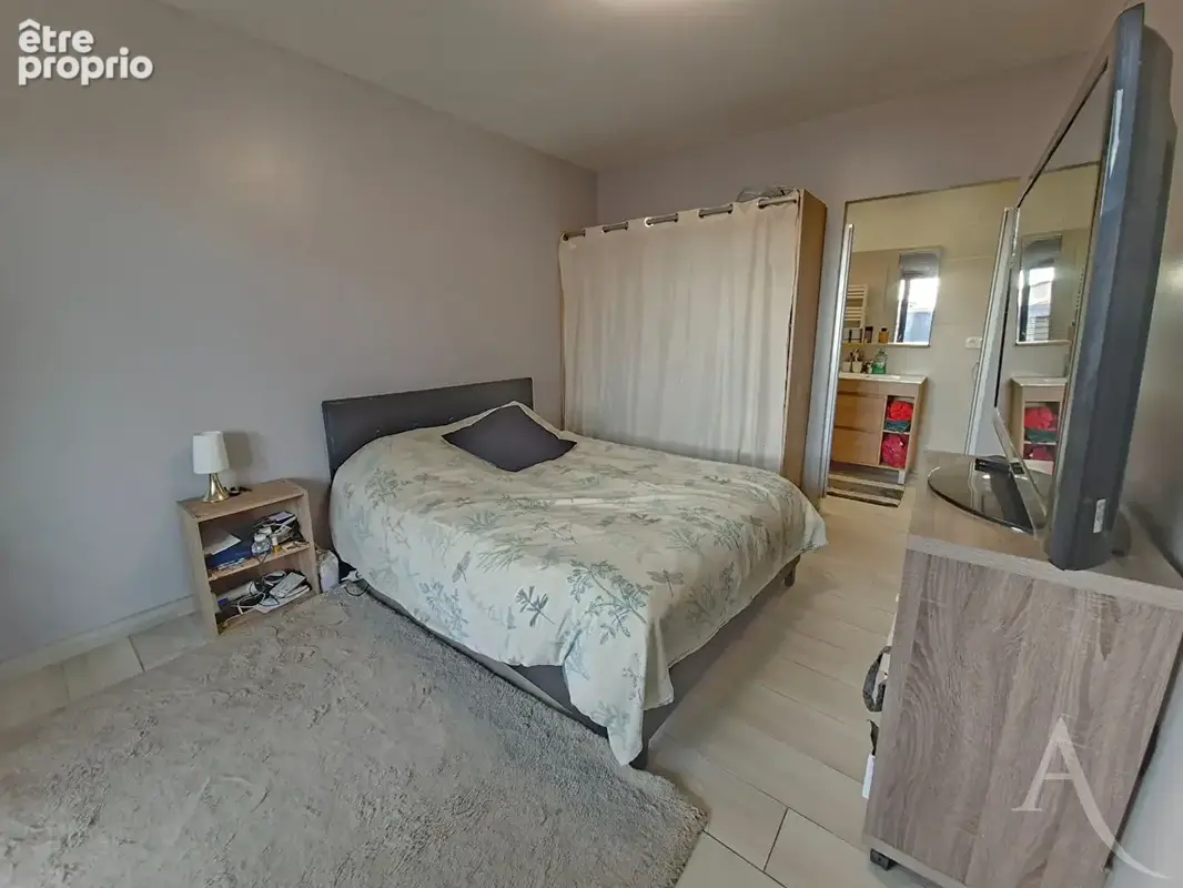 Baixas, Villa composée de 5 chambres, avec garage et piscine - photo 7