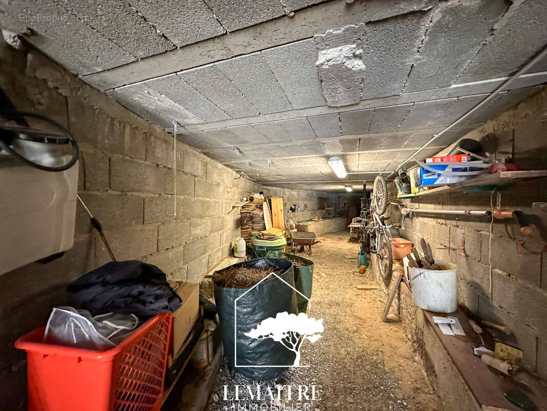 Maison à LES MATHES