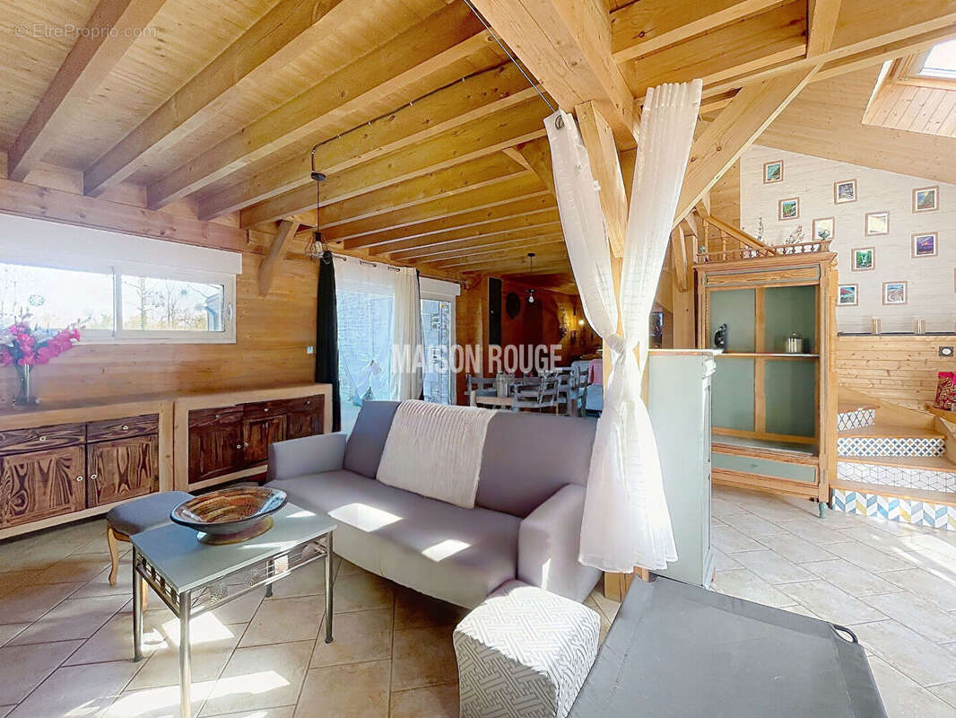 Maison à MINIAC-MORVAN