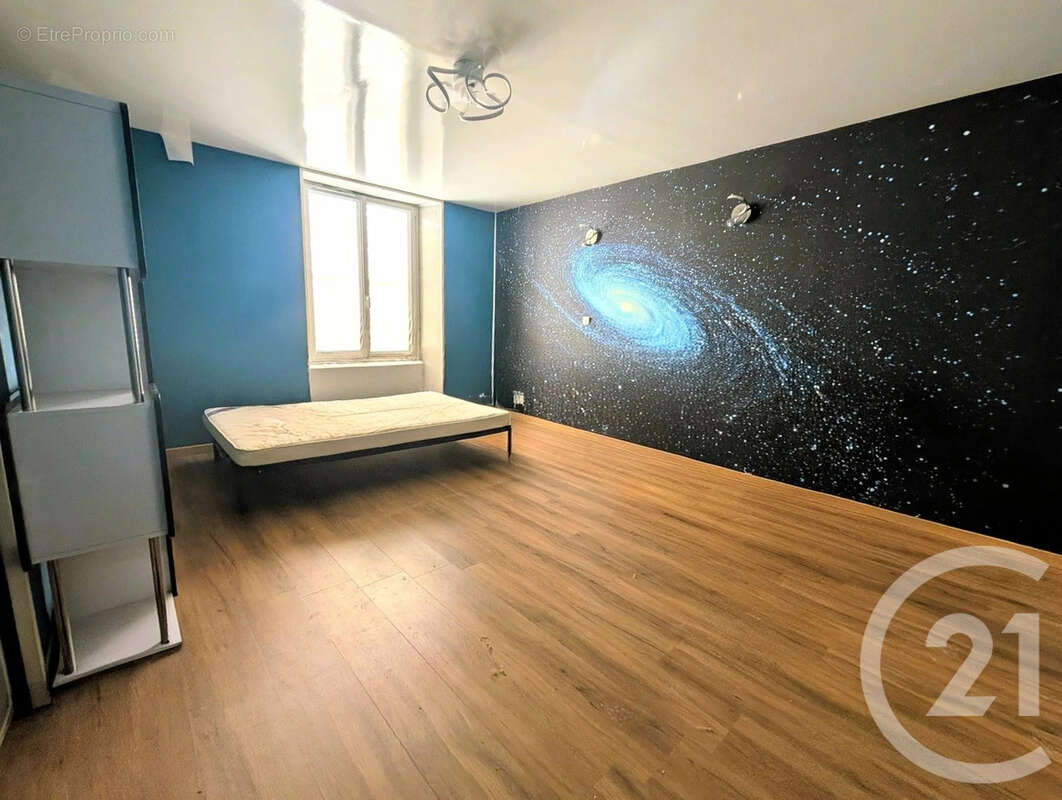 Maison à ECURY-SUR-COOLE