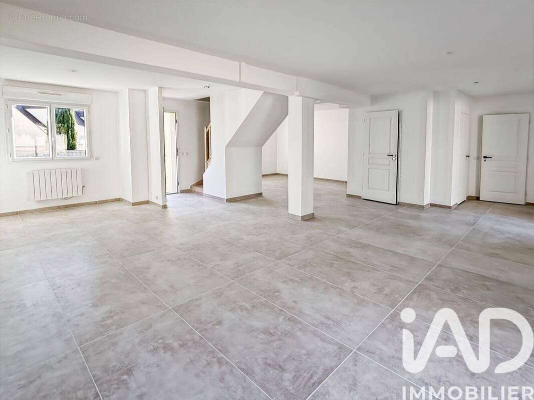 Photo 1 - Maison à MAROLLES-EN-BRIE