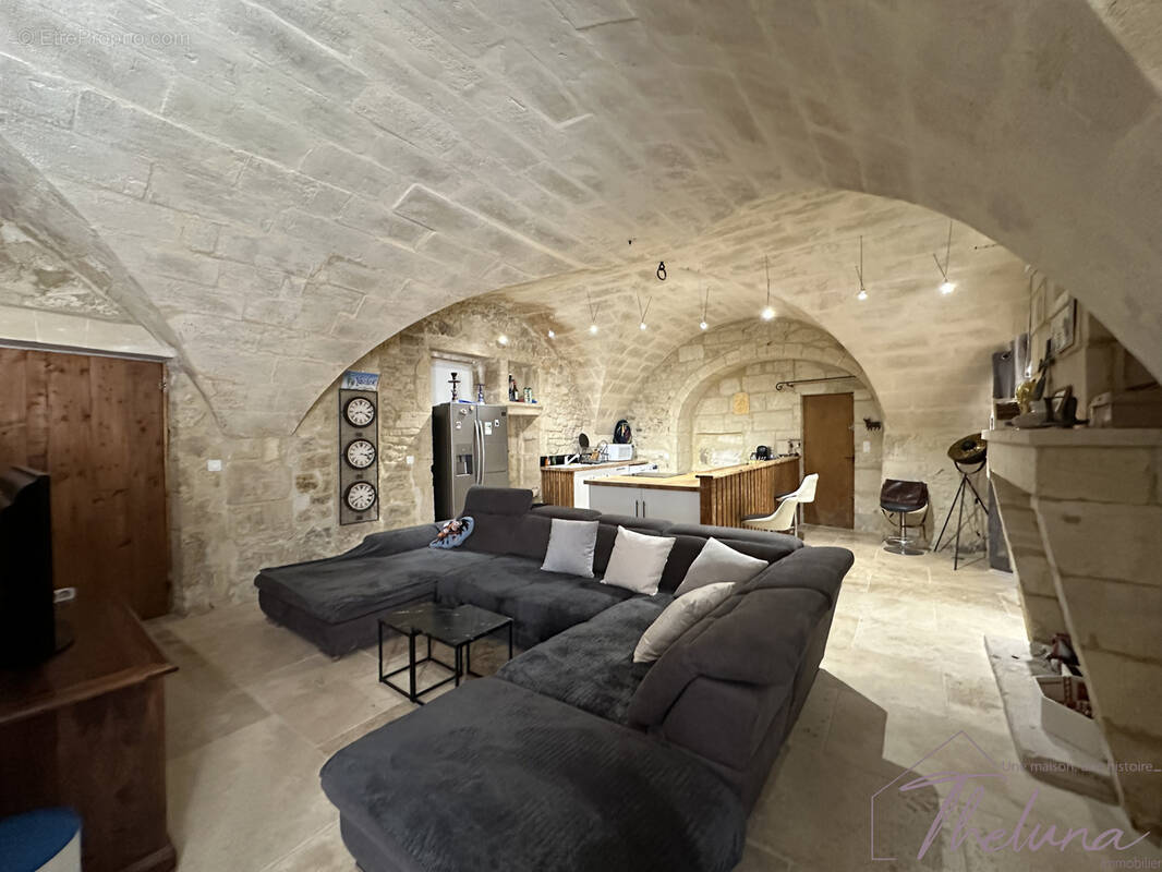Appartement à BEAUCAIRE