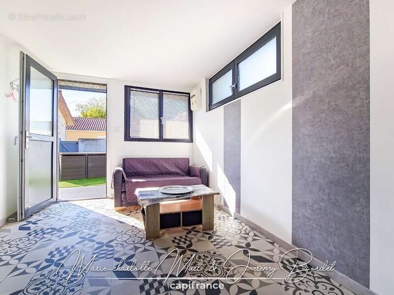 Grande maison familiale avec logement indépendant, garages et dépendances - photo 36