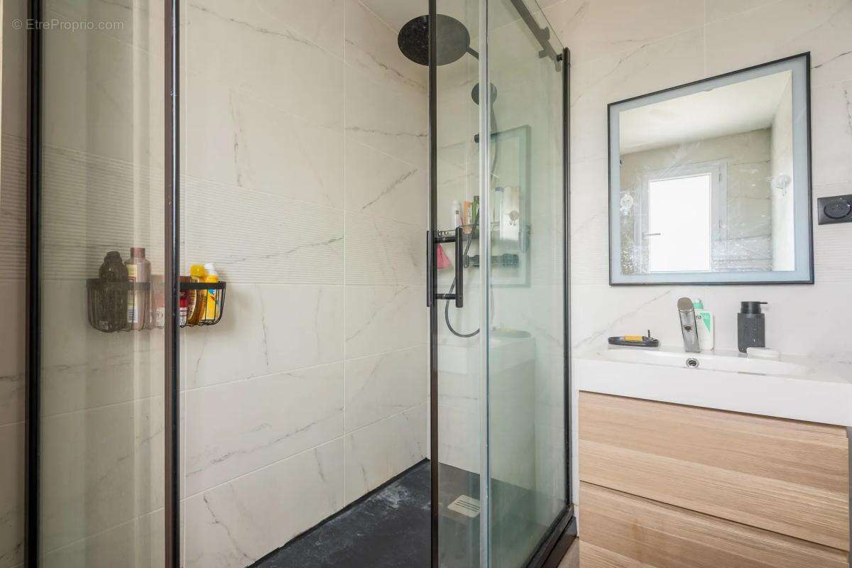 Appartement à STAINS
