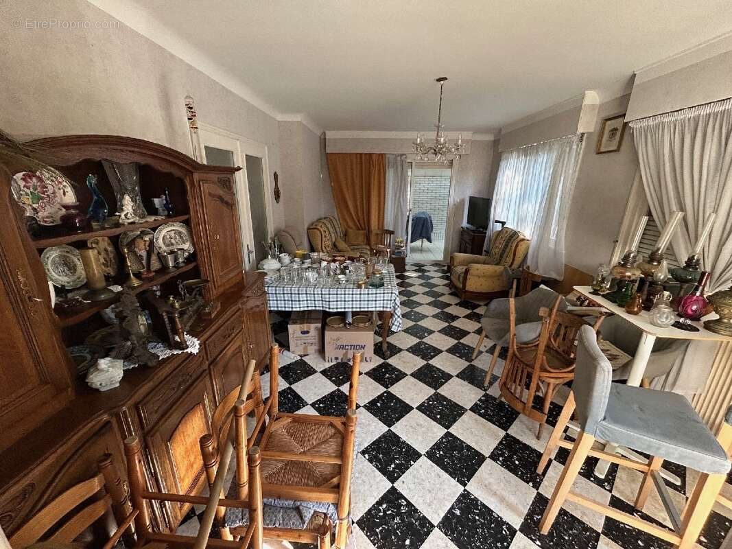 Maison à BRUAY-LA-BUISSIERE