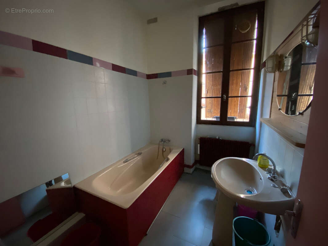 Appartement à NIMES