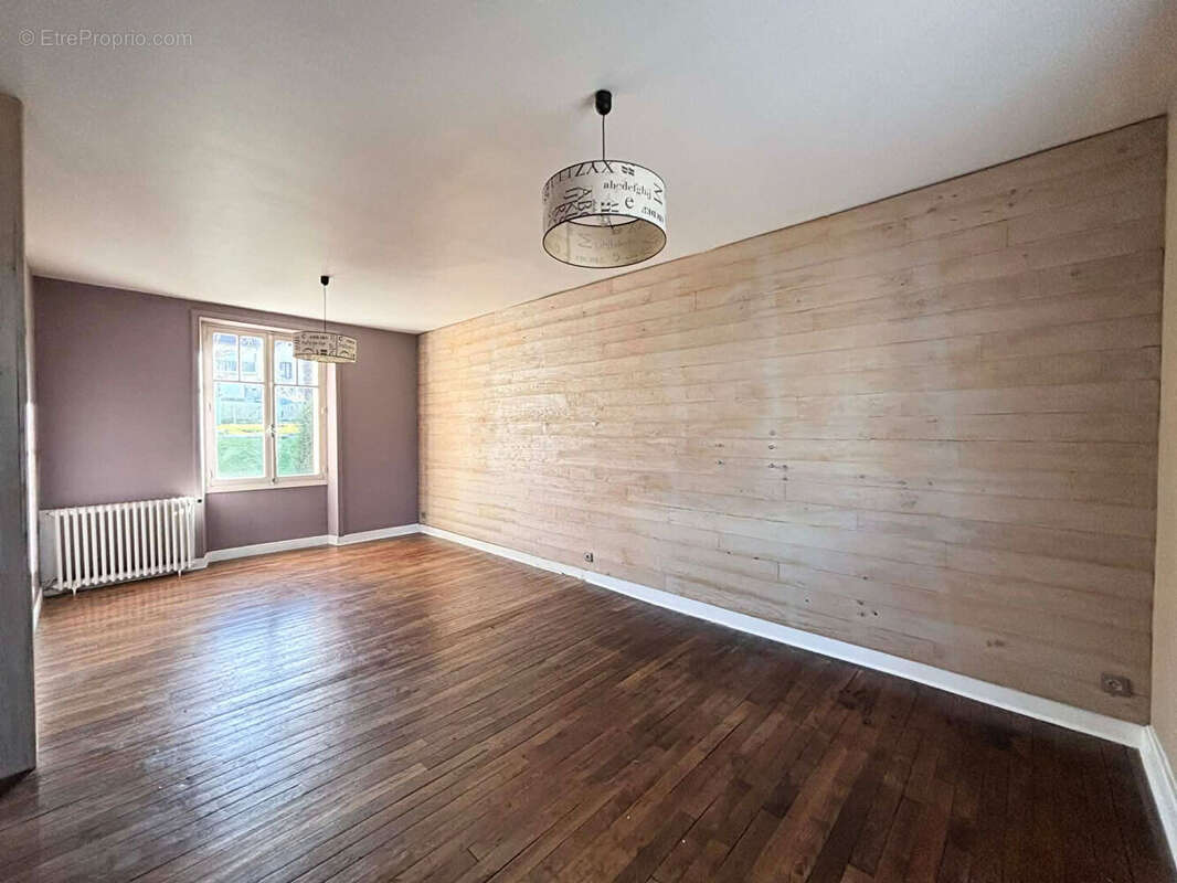 Maison à BRIVE-LA-GAILLARDE