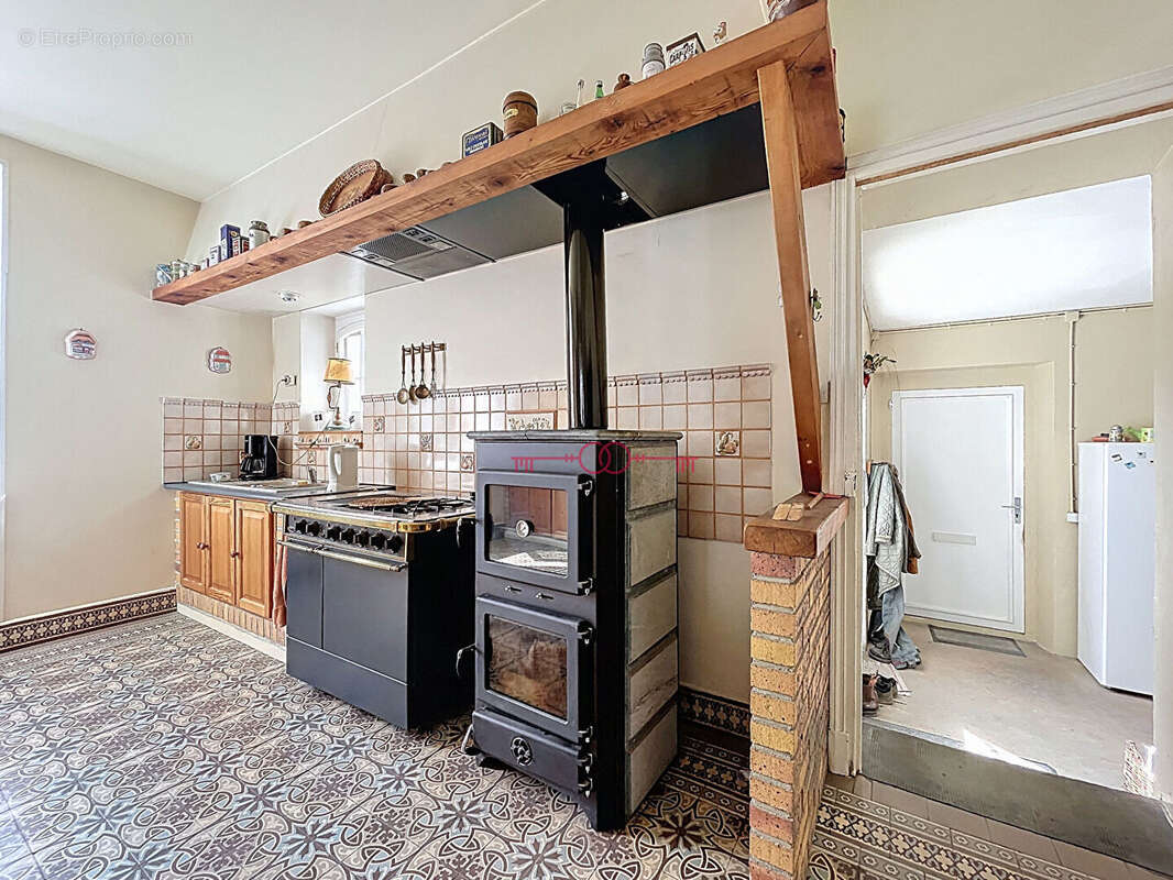 Maison à VAL-DE-VESLE