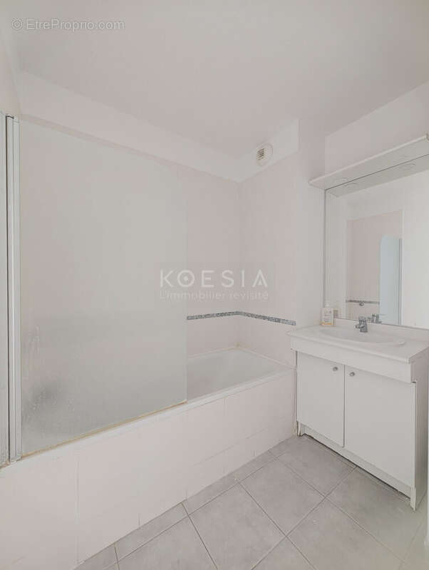 Salle de bain - Appartement à CASTELNAU-LE-LEZ