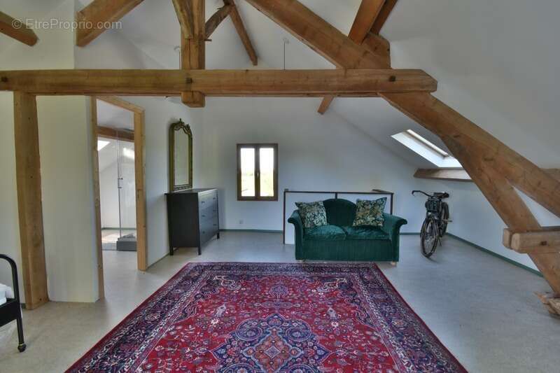 Maison à SAINT-LEGER-MAGNAZEIX