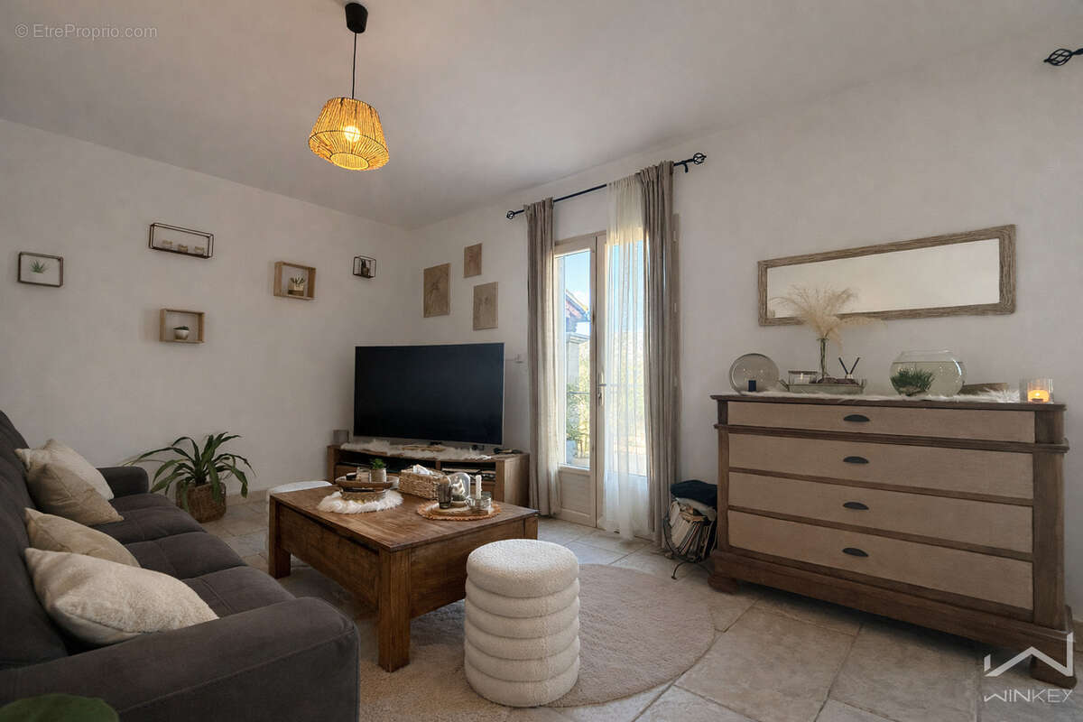Maison à BIDON