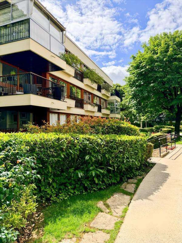 Appartement à LE CHESNAY